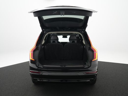 Volvo  XC90 T8 Recharge AWD Ultra Dark | Luchtvering | Harman/Kardon | Head-Up | 360&deg; Camera | 21" | Adaptive... ActivLease financial lease