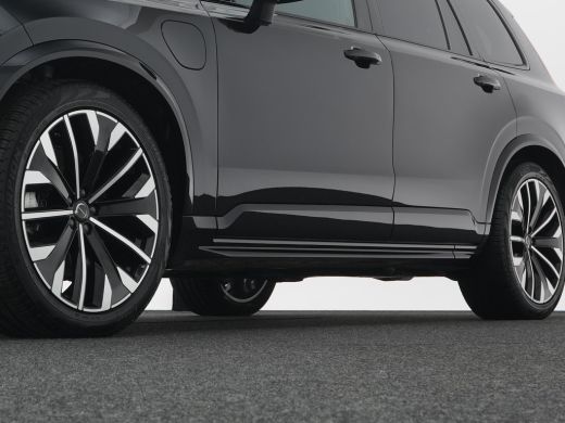 Volvo  XC90 T8 Recharge AWD Ultra Dark | Luchtvering | Harman/Kardon | Head-Up | 360&deg; Camera | 21" | Adaptive... ActivLease financial lease