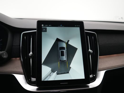 Volvo  XC90 T8 Recharge AWD Ultra Dark | Luchtvering | Harman/Kardon | Head-Up | 360&deg; Camera | 21" | Adaptive... ActivLease financial lease