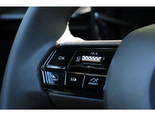 Alfa Romeo Junior Elettrica Speciale 54 kWh | ADAPTIVE CRUISE | LED | PARK SENS | CLIMA | APPLE CARPLAY/ANDROID AUT... ActivLease financial lease