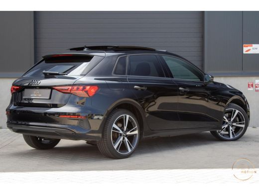 Audi A3 Sportback 40 TFSIe Edition PANO CAMERA PARKEERHULP LED 18 INCH ActivLease financial lease