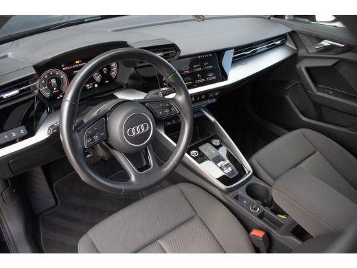 Audi A3 Sportback 40 TFSIe Edition PANO CAMERA PARKEERHULP LED 18 INCH ActivLease financial lease
