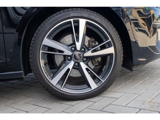 Audi A3 Sportback 40 TFSIe Edition PANO CAMERA PARKEERHULP LED 18 INCH ActivLease financial lease