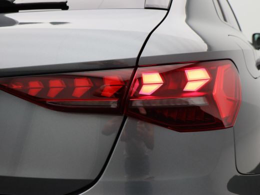 Audi A3 Sportback 45 TFSi e 272 Pk S-Line Competition | Stoelverwarming | Trekhaak | Climatronic | CarPla... ActivLease financial lease
