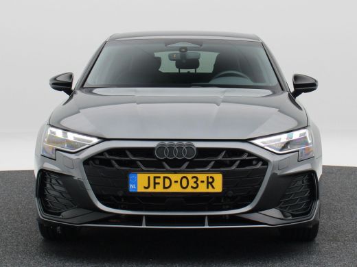 Audi A3 Sportback 45 TFSi e 272 Pk S-Line Competition | Stoelverwarming | Trekhaak | Climatronic | CarPla... ActivLease financial lease