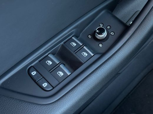 Audi A4 Avant 35 TFSI 2.0 150PK S-TRONIC ADVANCED EDITION LEDER/CAMERA/VIRTUAL ActivLease financial lease