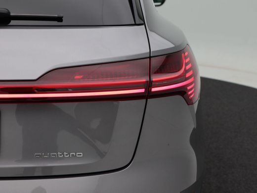Audi e-tron 55 quattro Business edition Plus 95 kWh 409 Pk | S-Line Interieur | Afneembare Trekhaak | Head-Up... ActivLease financial lease