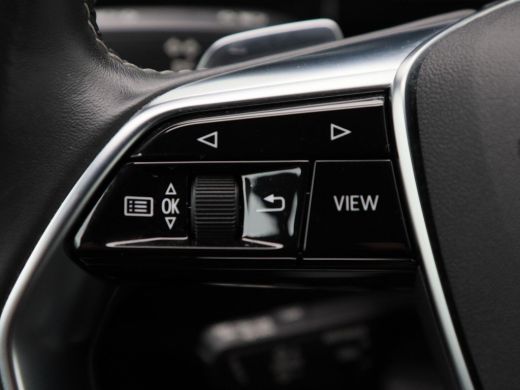 Audi e-tron 55 quattro Business edition Plus 95 kWh 409 Pk | S-Line Interieur | Afneembare Trekhaak | Head-Up... ActivLease financial lease