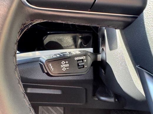 Audi Q3 45 TFSI e 245PK BUSINESS EDITION PHEV LEDER/NAVICAMERA/CARPLAY/ELEKTR.KLEP ActivLease financial lease