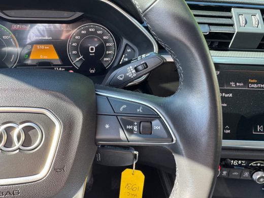 Audi Q3 45 TFSI e 245PK BUSINESS EDITION PHEV LEDER/NAVICAMERA/CARPLAY/ELEKTR.KLEP ActivLease financial lease