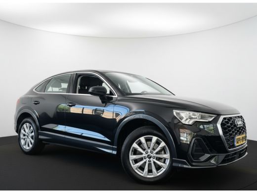 Audi Q3 45 TFSI e 245PK BUSINESS EDITION PHEV LEDER/NAVICAMERA/CARPLAY/ELEKTR.KLEP ActivLease financial lease