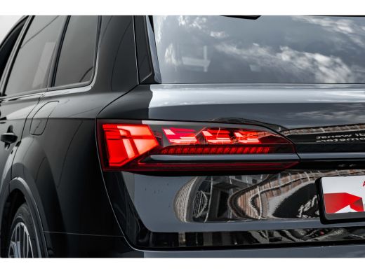 Audi Q7 60 TFSI e quattro Pro Line S Competition 490PK | Trekhaak | Panorama Dak | Softclose | Onderstelp... ActivLease financial lease