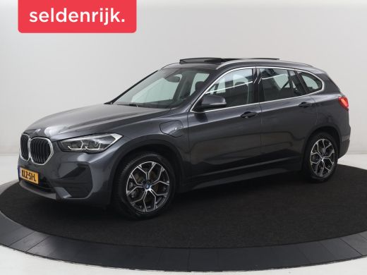 BMW X1 xDrive25e | Panaramadak | Camera | Cruise control | Climate control | Buetooth | Navigatie | DAB+ ActivLease financial lease