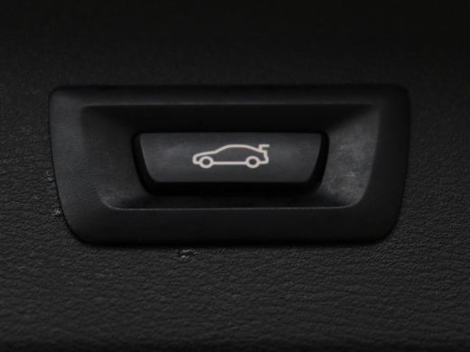 BMW X1 xDrive25e | Panaramadak | Camera | Cruise control | Climate control | Buetooth | Navigatie | DAB+ ActivLease financial lease