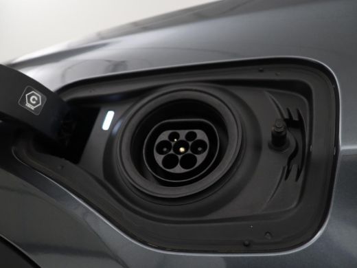 BMW X1 xDrive25e | Panaramadak | Camera | Cruise control | Climate control | Buetooth | Navigatie | DAB+ ActivLease financial lease