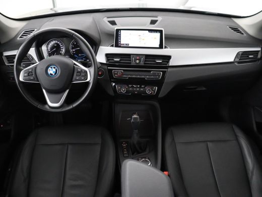 BMW X1 xDrive25e | Panaramadak | Camera | Cruise control | Climate control | Buetooth | Navigatie | DAB+ ActivLease financial lease