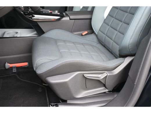 Citroën C5 Aircross 1.6 Plug-In Hybrid 195 Business Tot 8 Jaar Garantie! | 7,4kW Lader | Adaptive Cruise | Comfortsto... ActivLease financial lease