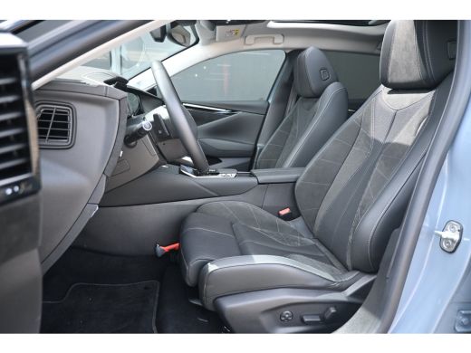 DS DS 4 E-Tense Etoile Absolute Comfort Tech Pack 58.3 kWh | Schuif-/Kanteldak | Warmtepomp | Massage | A... ActivLease financial lease