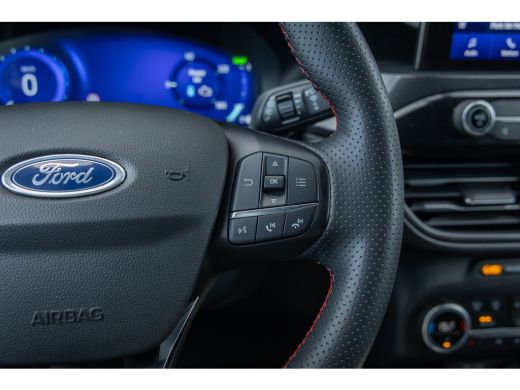Ford Kuga 2.5 PHEV ST-Line X | Adaptieve cruise | B&O Audio incl. DAB | Elec. achterklep | 19 INCH | Winter... ActivLease financial lease