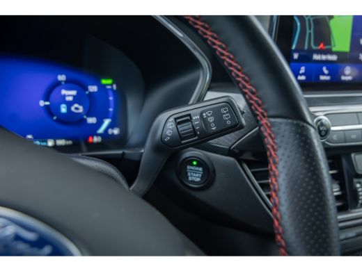 Ford Kuga 2.5 PHEV ST-Line X | Adaptieve cruise | B&O Audio incl. DAB | Elec. achterklep | 19 INCH | Winter... ActivLease financial lease