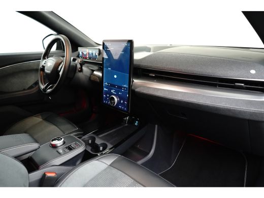 Ford Mustang Mach-E Mach-E GT Extended 91KWh AWD 487pk | Panoramadak | 20"LMV | 4 Jaar Fabrieksgarantie | Fabrieksaut... ActivLease financial lease