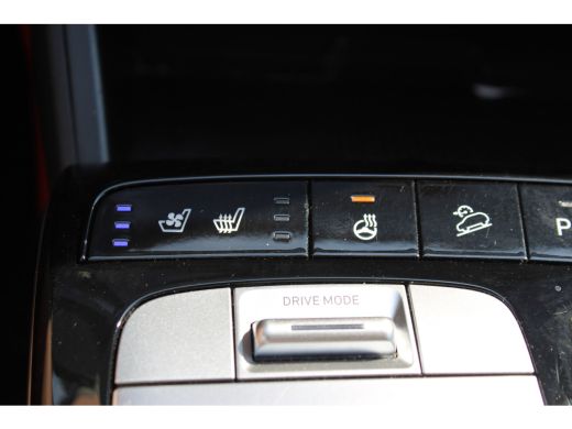 Hyundai Tucson 1.6 T-GDI HEV Premium | Airco (automatisch) | Lichtmetalen velgen 19" | Navigatiesysteem full map ActivLease financial lease