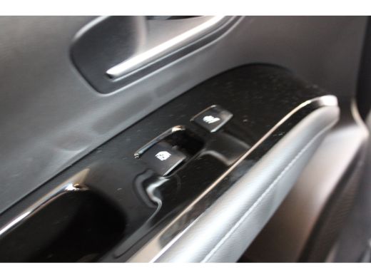 Hyundai Tucson 1.6 T-GDI HEV Premium | Airco (automatisch) | Lichtmetalen velgen 19" | Navigatiesysteem full map ActivLease financial lease