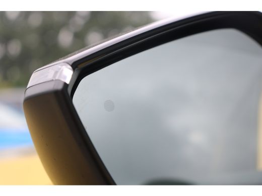 Opel Astra Electric 58 kWh Ultimate | Camera | Cruise control adaptief | Navi | Voorstoelen verwarmd | Stuur... ActivLease financial lease