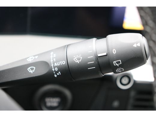 Opel Astra Electric 58 kWh Ultimate | Camera | Cruise control adaptief | Navi | Voorstoelen verwarmd | Stuur... ActivLease financial lease