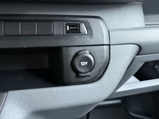 Opel Vivaro 2.0 180pk automaat L2 | Apple Carplay/Android Auto|telefoonintegratie premium | Bumpers in carros... ActivLease financial lease