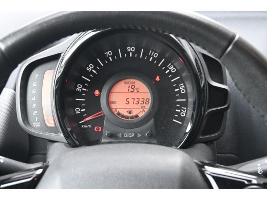 Peugeot 108 1.0 e-VTi Allure | Navigatie by App | Achteruitrijcamera | Cruise Control | Climate Control | !! ActivLease financial lease