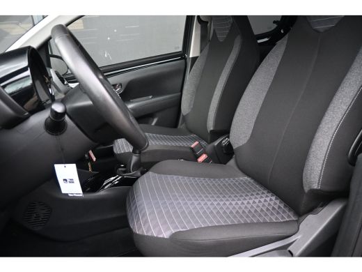Peugeot 108 1.0 e-VTi Allure | Navigatie by App | Achteruitrijcamera | Cruise Control | Climate Control | !! ActivLease financial lease