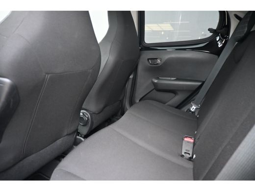 Peugeot 108 1.0 e-VTi Allure | Navigatie by App | Achteruitrijcamera | Cruise Control | Climate Control | !! ActivLease financial lease