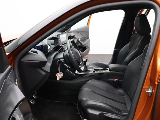 Peugeot 2008 1.2 PureTech GT Camera | Trekhaak | Parkeersensoren | Cruise Control | Apple Carplay/Android Auto... ActivLease financial lease