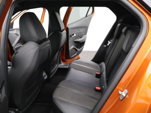 Peugeot 2008 1.2 PureTech GT Camera | Trekhaak | Parkeersensoren | Cruise Control | Apple Carplay/Android Auto... ActivLease financial lease
