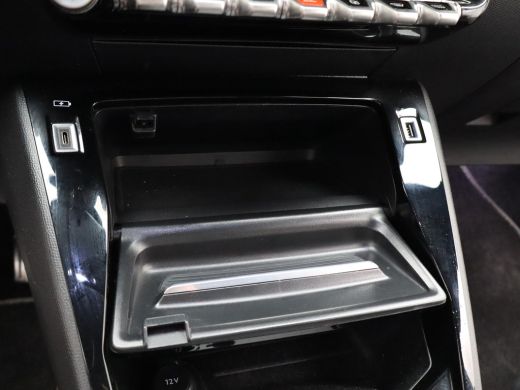 Peugeot 2008 1.2 PureTech GT Camera | Trekhaak | Parkeersensoren | Cruise Control | Apple Carplay/Android Auto... ActivLease financial lease