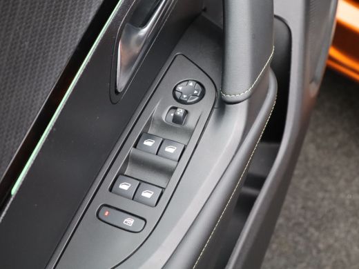 Peugeot 2008 1.2 PureTech GT Camera | Trekhaak | Parkeersensoren | Cruise Control | Apple Carplay/Android Auto... ActivLease financial lease