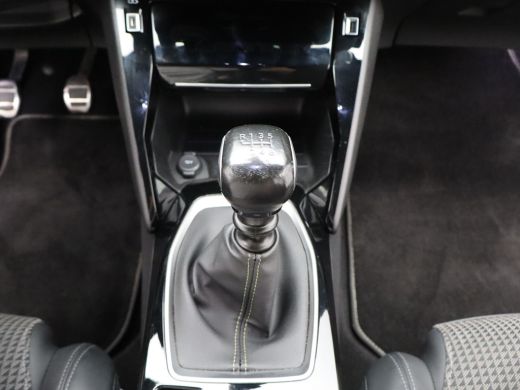 Peugeot 2008 1.2 PureTech GT Camera | Trekhaak | Parkeersensoren | Cruise Control | Apple Carplay/Android Auto... ActivLease financial lease