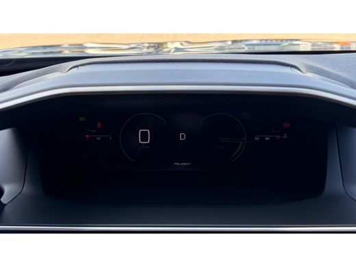 Peugeot 2008 GT | Active Safety Brake met camera en radar (automatisch noodremsysteem) met Distance Alert (waa... ActivLease financial lease