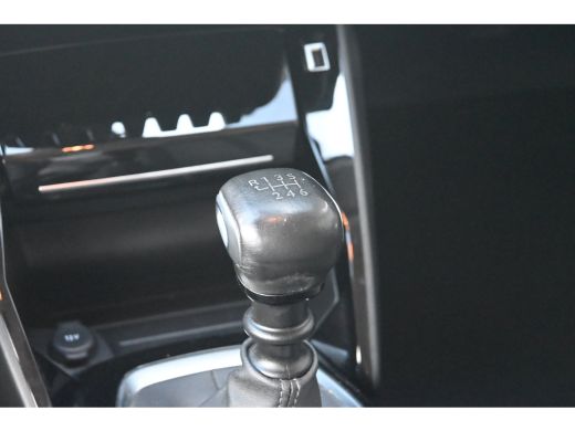 Peugeot 208 1.2 PureTech Allure Pack | Adaptive Cruise | Navigatie | Achteruitrijcamera | Full-LED | Dealeron... ActivLease financial lease