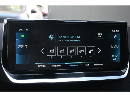 Peugeot 208 1.2 PureTech Allure Pack | Adaptive Cruise | Navigatie | Achteruitrijcamera | Full-LED | Dealeron... ActivLease financial lease