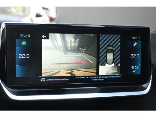 Peugeot 208 1.2 PureTech Allure Pack | Adaptive Cruise | Navigatie | Achteruitrijcamera | Full-LED | Dealeron... ActivLease financial lease