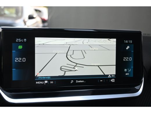 Peugeot 208 1.2 PureTech Allure Pack | Adaptive Cruise | Navigatie | Achteruitrijcamera | Full-LED | Dealeron... ActivLease financial lease
