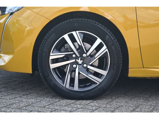 Peugeot 208 1.2 PureTech Allure Pack | Adaptive Cruise | Navigatie | Achteruitrijcamera | Full-LED | Dealeron... ActivLease financial lease