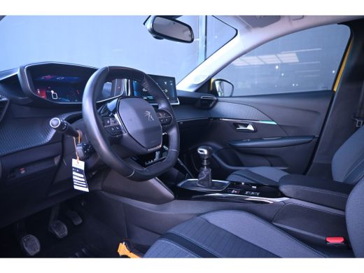 Peugeot 208 1.2 PureTech Allure Pack | Adaptive Cruise | Navigatie | Achteruitrijcamera | Full-LED | Dealeron... ActivLease financial lease