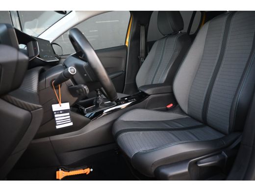 Peugeot 208 1.2 PureTech Allure Pack | Adaptive Cruise | Navigatie | Achteruitrijcamera | Full-LED | Dealeron... ActivLease financial lease