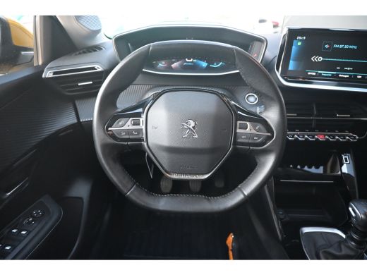 Peugeot 208 1.2 PureTech Allure Pack | Adaptive Cruise | Navigatie | Achteruitrijcamera | Full-LED | Dealeron... ActivLease financial lease