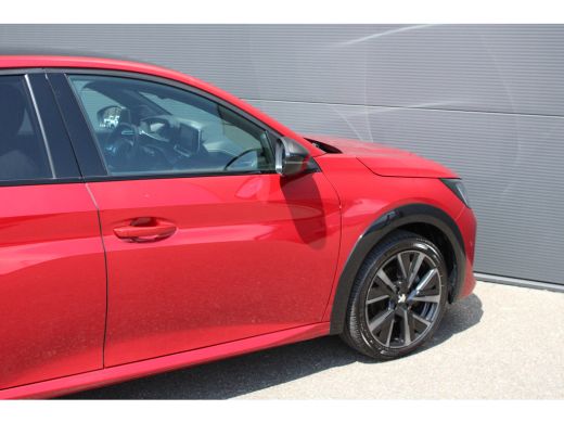 Peugeot 208 1.2 PureTech GT Pack | Navigatie | Camera | Stoelverwarming | Trekhaak | Alcantara | NL auto | Ap... ActivLease financial lease