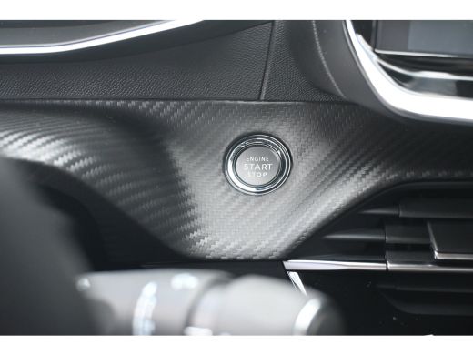 Peugeot 208 1.2 PureTech GT | Panoramadak | Achteruitrijcamera | Navigatie | Dodehoek-Detectie | Sfeerverlich... ActivLease financial lease