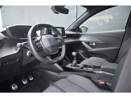 Peugeot 208 1.2 PureTech GT | Panoramadak | Achteruitrijcamera | Navigatie | Dodehoek-Detectie | Sfeerverlich... ActivLease financial lease